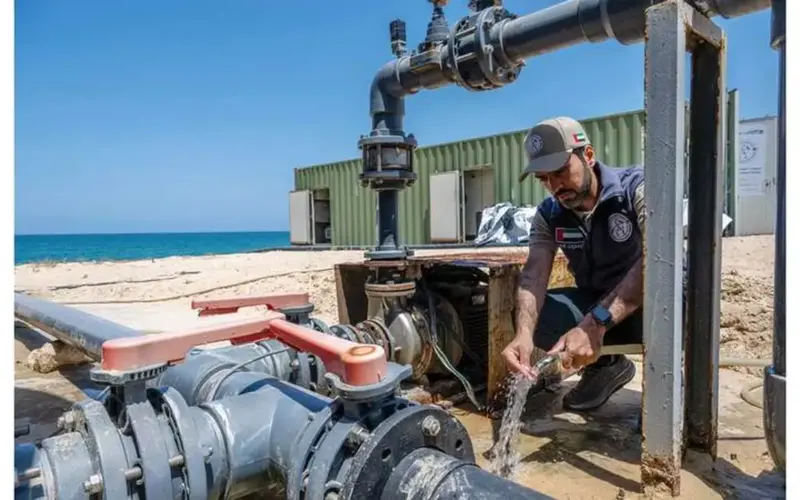 محطات التحلية الإماراتية في رفح المصرية تواصل ضخ المياه إلى خان يونس